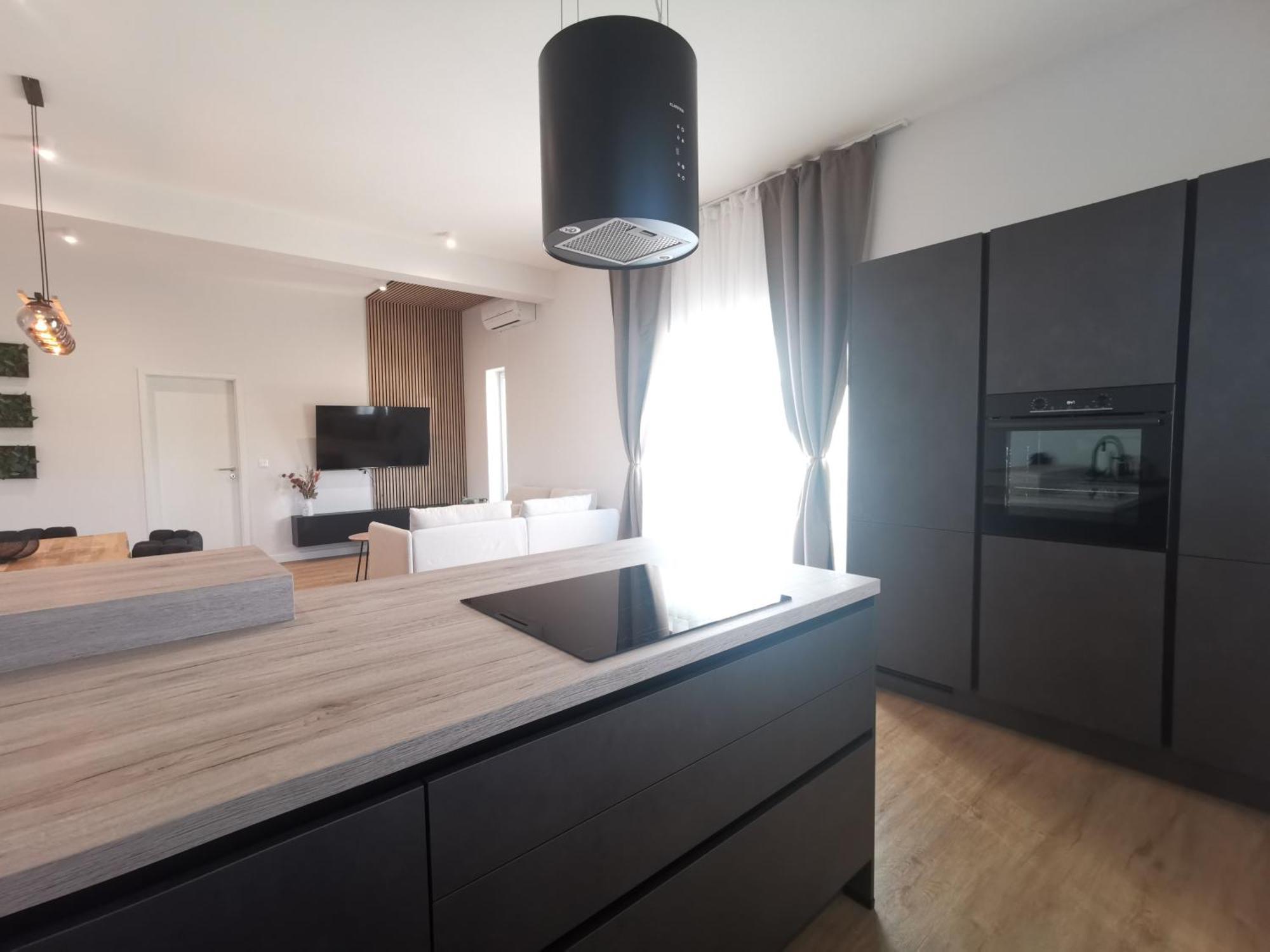 לומבארדה Villa Kora - Luxury Holiday Apartments מראה חיצוני תמונה