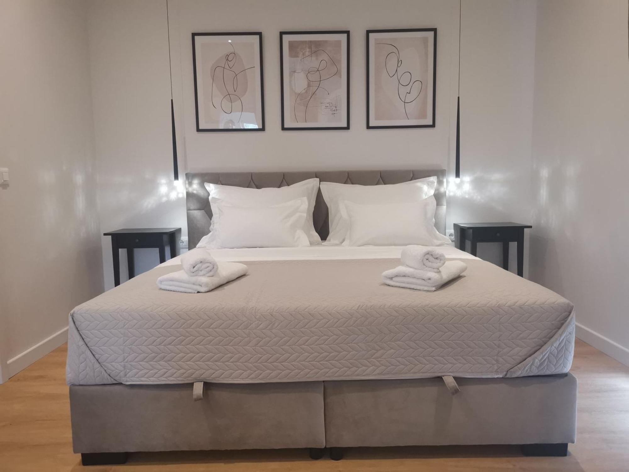 לומבארדה Villa Kora - Luxury Holiday Apartments מראה חיצוני תמונה